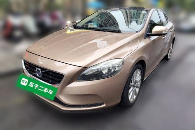 Used Volvo V40 2013 2.0T Zhiyi Edition