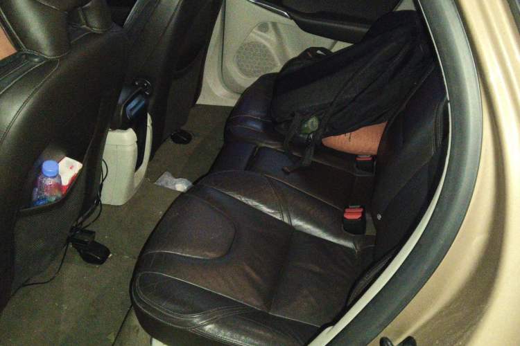 Used Volvo V40 2013 2.0T Zhiya Edition Left Rear Seat
