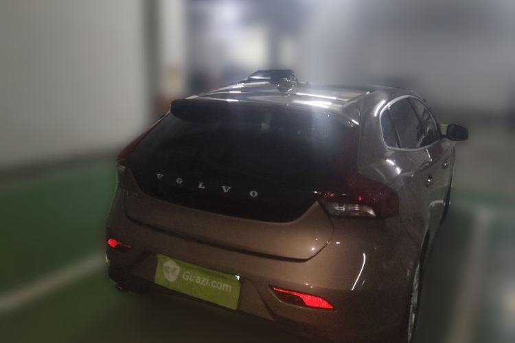 Used Volvo V40 2013 2.0T Zhiya Edition Rear