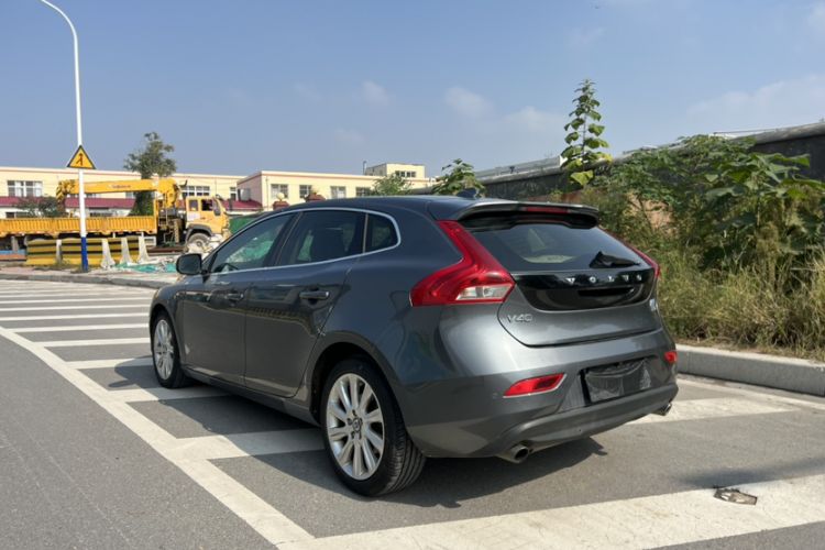 Used Volvo V40 2013 2.0T Zhiya Edition Exterior 2