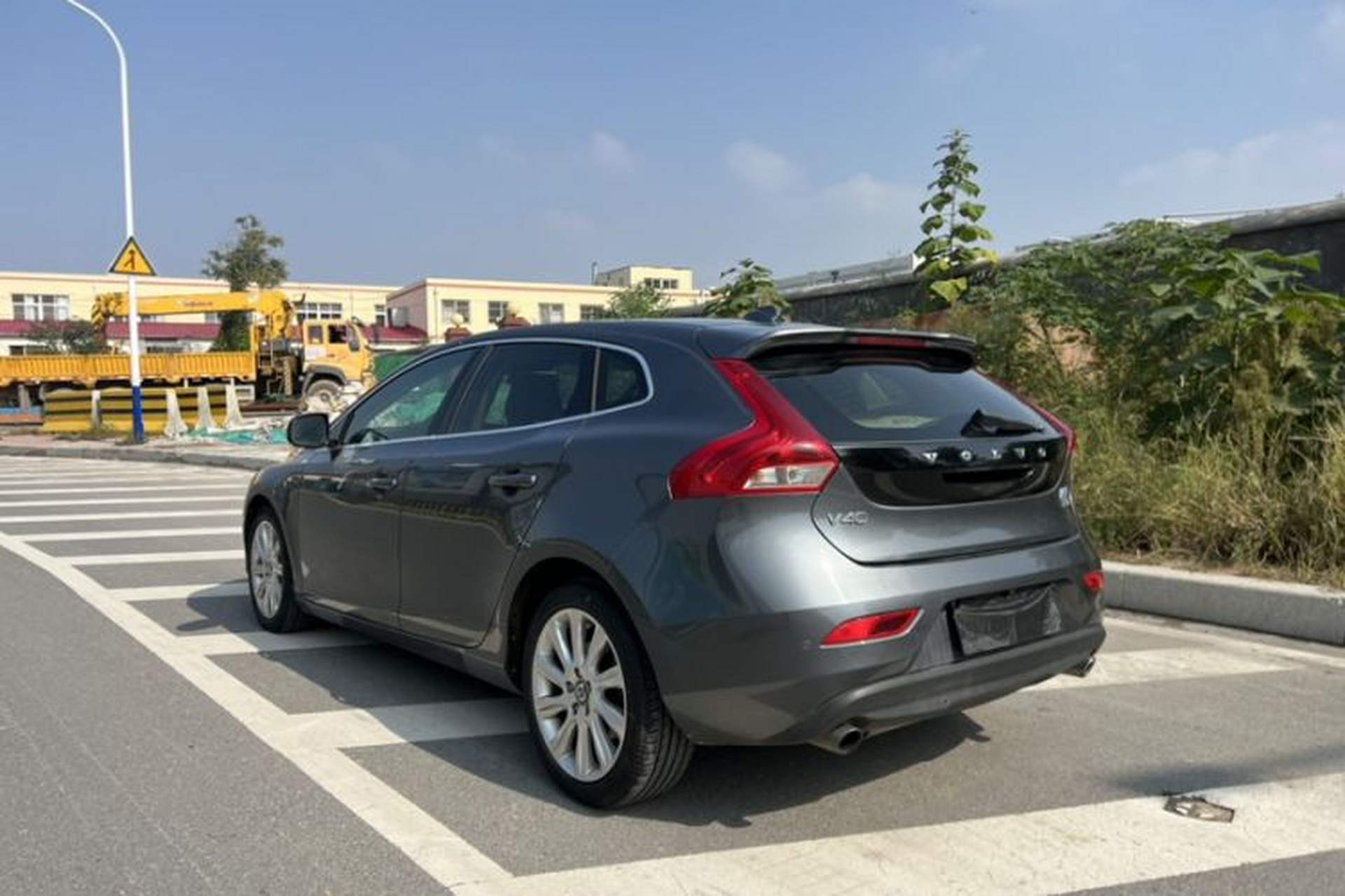 Used Volvo V40 2013 2.0T Zhiya Edition Exterior 2