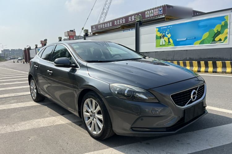 Used Volvo V40 2013 2.0T Zhiya Edition Exterior 5