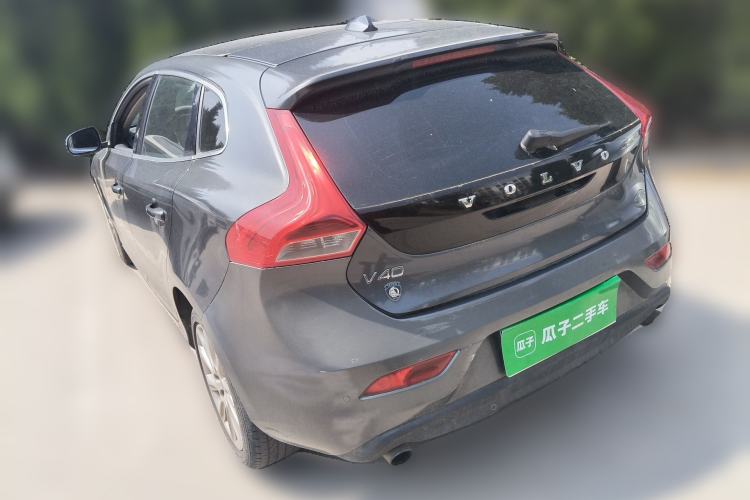 Used Volvo V40 2013 2.0T Zhiya Edition Rear Left 45 Deg