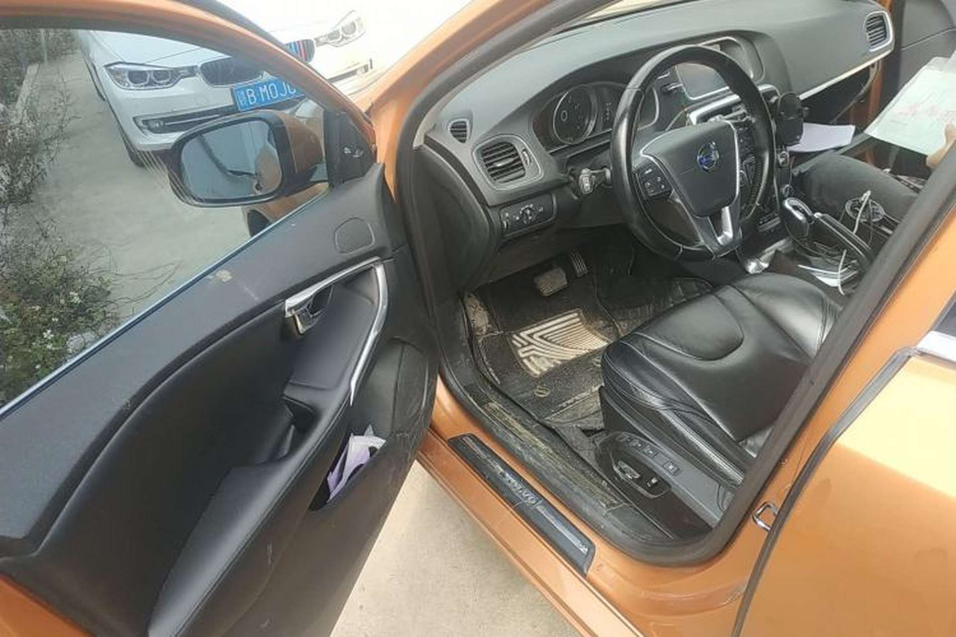 Used Volvo V40 2013 2.0T Zhiya Edition Driver Seat