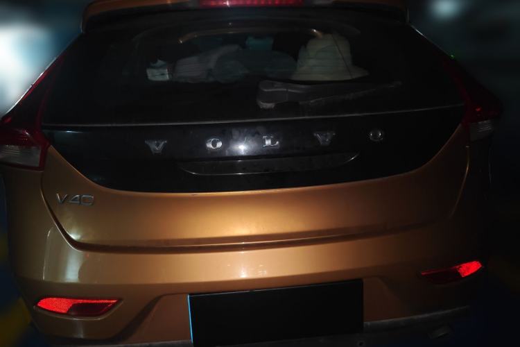 Used Volvo V40 2013 2.0T Zhiya Edition Rear