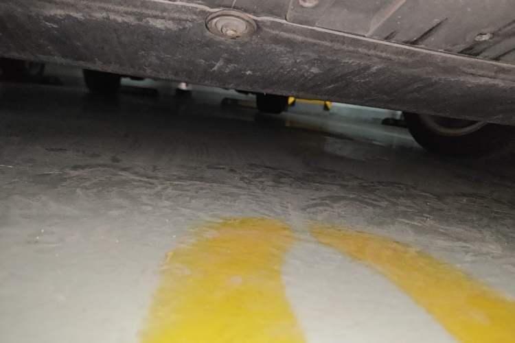 Used Volvo V40 2013 2.0T Zhiya Edition Chassis Front