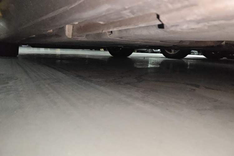Used Volvo V40 2013 2.0T Zhiya Edition Chassis Rear Left