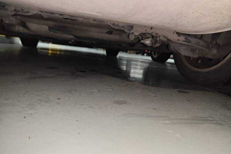 Used Volvo V40 2013 2.0T Zhiya Edition Chassis Rear