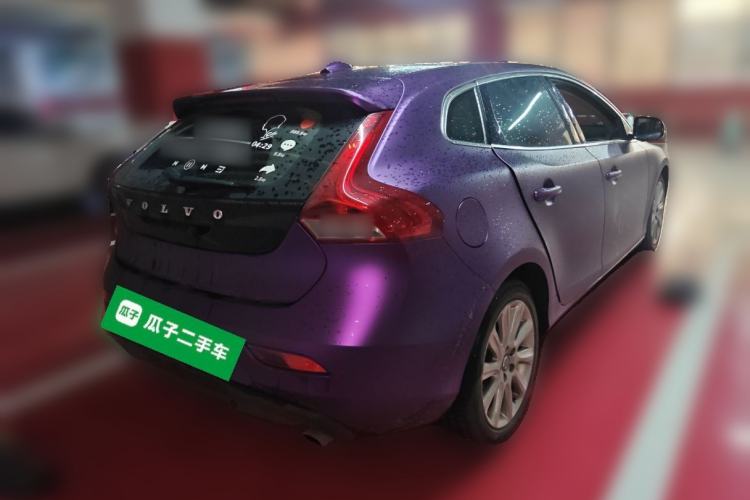 Used Volvo V40 2013 2.0T Zhiya Edition Rear Right 45 Deg