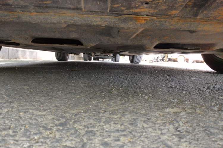 Used Volvo V40 2013 2.0T Zhiya Edition Chassis Front