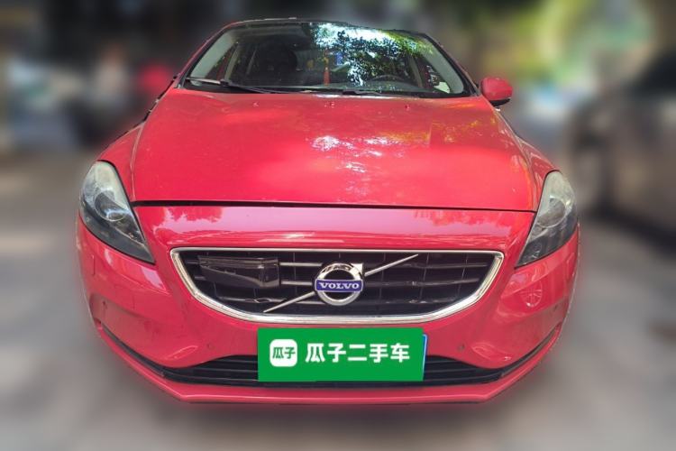 Used Volvo V40 2013 2.0T Zhiya Edition Front