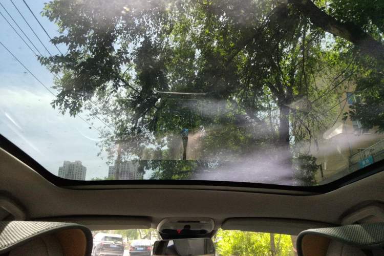 Used Volvo V40 2013 2.0T Zhiya Edition Headliner