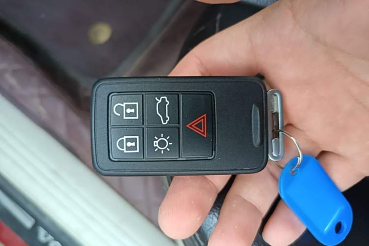 Used Volvo V40 2013 2.0T Zhiya Edition Interior 1