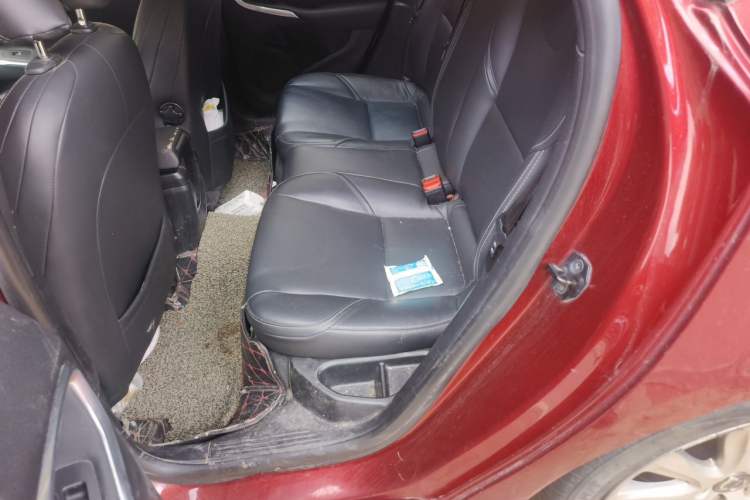 Used Volvo V40 2013 2.0T Zhiyi Edition Left Rear Seat