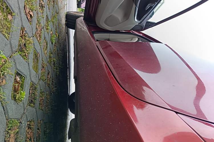 Used Volvo V40 2013 2.0T Zhiya Edition Left Side Sill