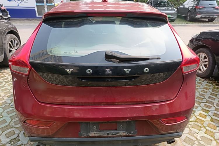 Used Volvo V40 2013 2.0T Zhiya Edition Rear