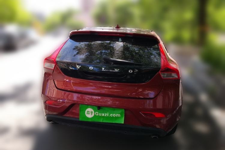 Used Volvo V40 2013 2.0T Zhiya Edition Rear
