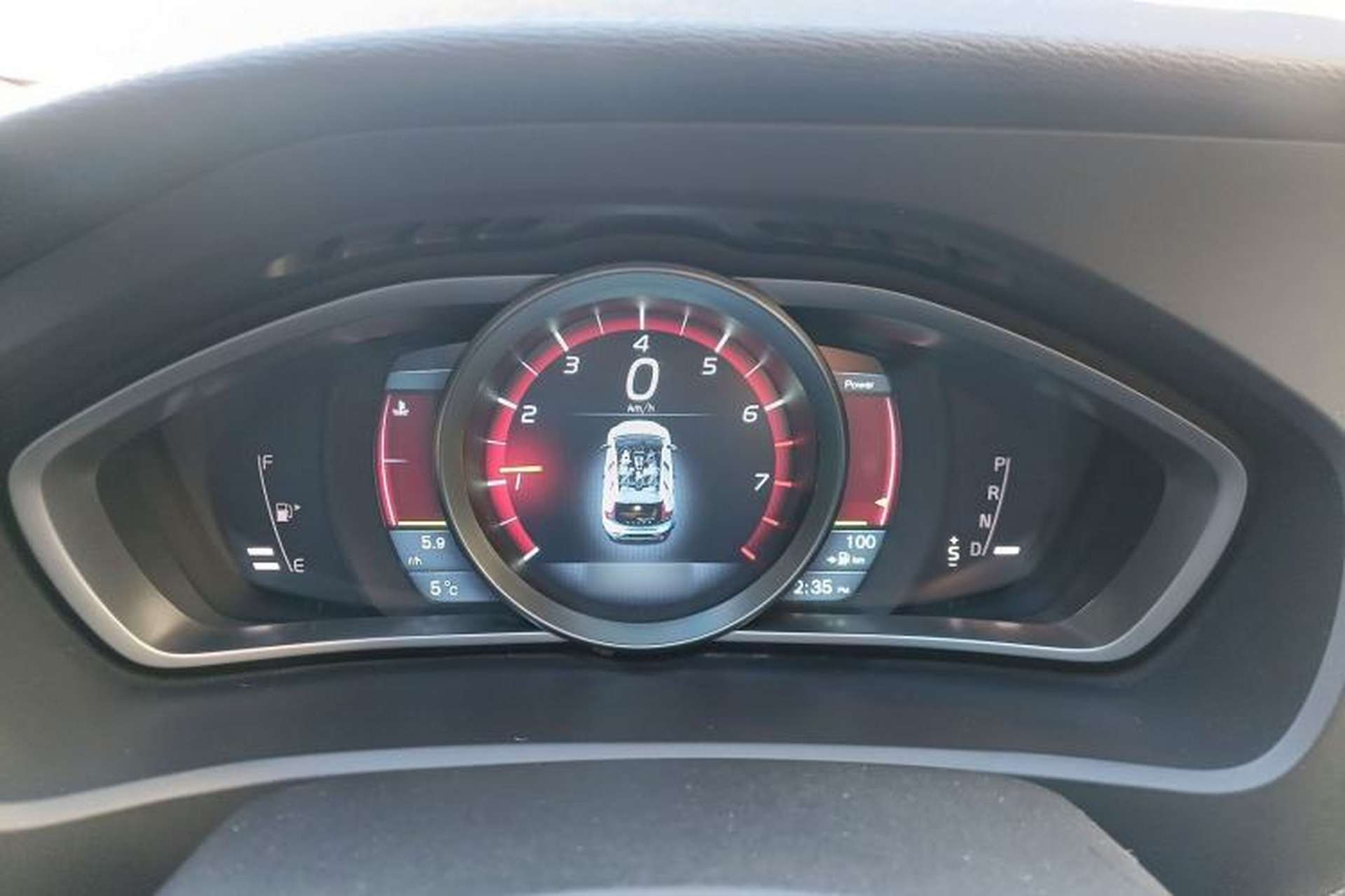 Used Volvo V40 2013 2.0T Zhiya Edition Instrument Cluster