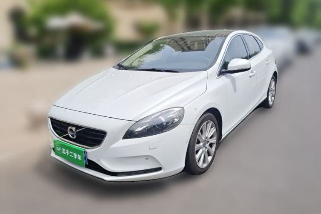 Used Volvo V40 2013 2.0T Zhiya Edition