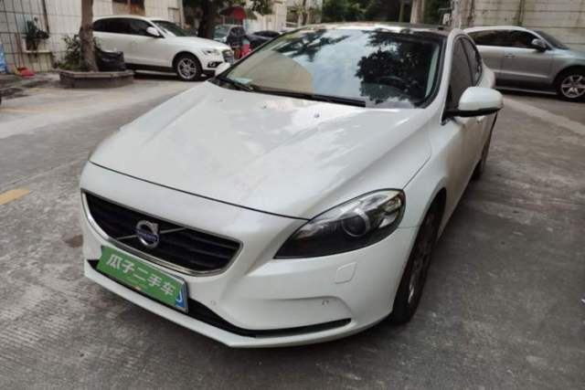 Used Volvo V40 2013 2.0T Zhiya Edition
