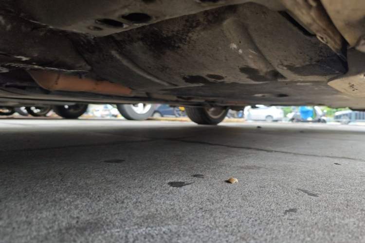 Used Volvo V40 2013 2.0T Zhiyi Edition Chassis Front Left