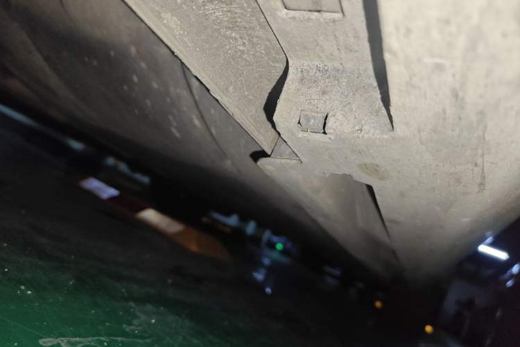 Used Volvo V40 2013 2.0T Zhiyi Edition Chassis Front Left
