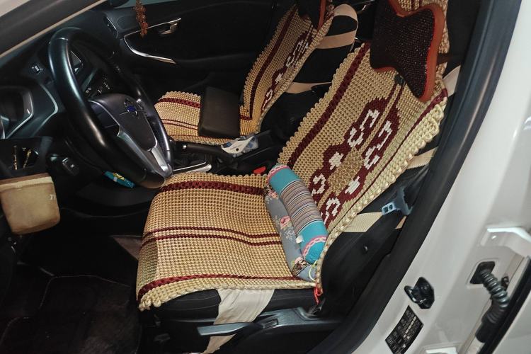Used Volvo V40 2013 2.0T Zhiyi Edition Left Front Seat