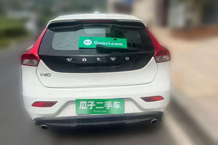 Used Volvo V40 2013 2.0T Zhiyi Edition Rear