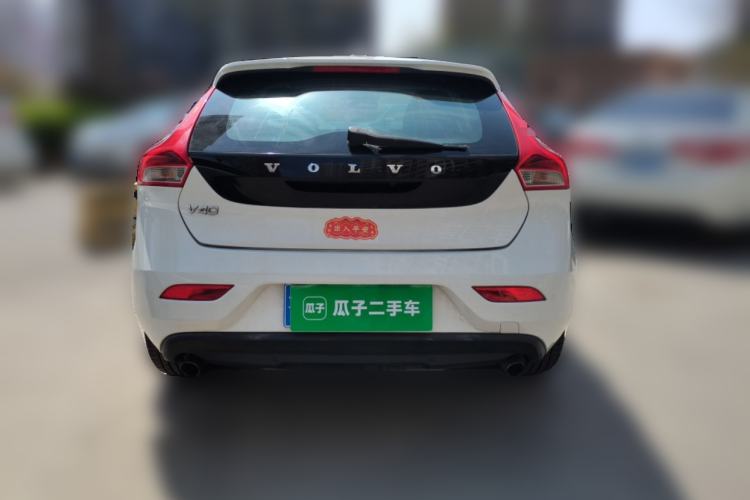 Used Volvo V40 2013 2.0T Zhiya Edition Rear