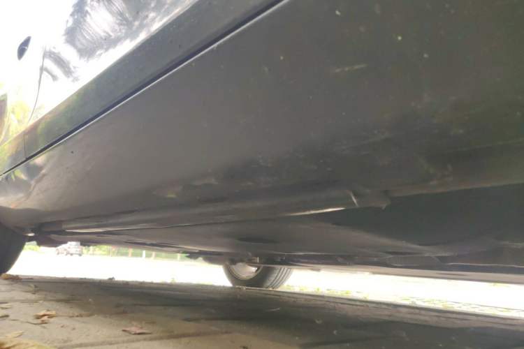 Used Volvo V40 2014 2.0T Zhiya Edition Chassis Front Right