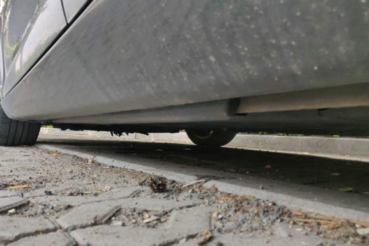 Used Volvo V40 2014 2.0T Zhiya Edition Chassis Rear Left