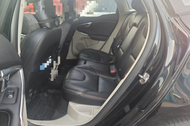 Used Volvo V40 2014 Cross Country T5 AWD Smart Luxury Edition Left Rear Seat