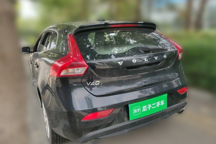 Used Volvo V40 2014 2.0T Zhiya Edition Rear Left 45 Deg