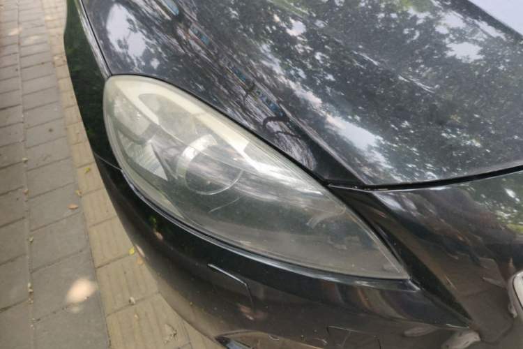 Used Volvo V40 2014 2.0T Zhiya Edition Right Front Headlight