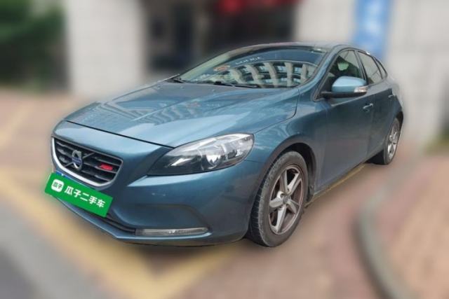 Used Volvo V40 2014 2.0T ZhiShang Version