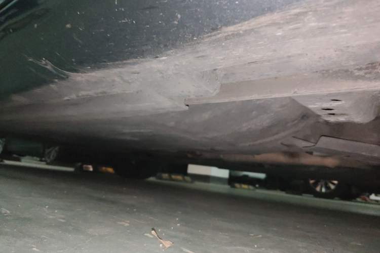 Used Volvo V40 2014 2.0T Zhiya Edition Chassis Front Right