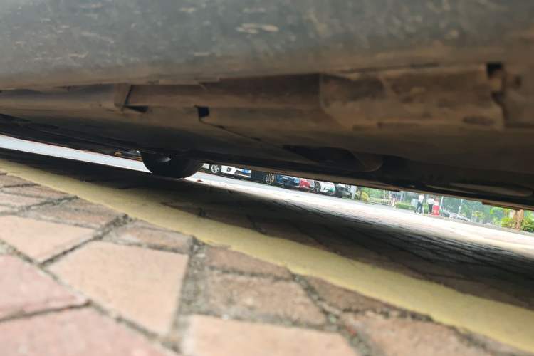 Used Volvo V40 2014 2.0T ZhiShang Version Chassis Rear Left