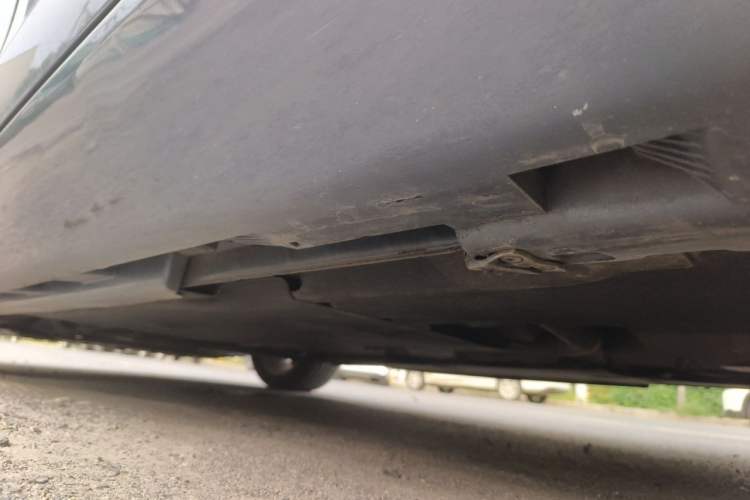 Used Volvo V40 2014 2.0T Zhiya Edition Chassis Rear Left