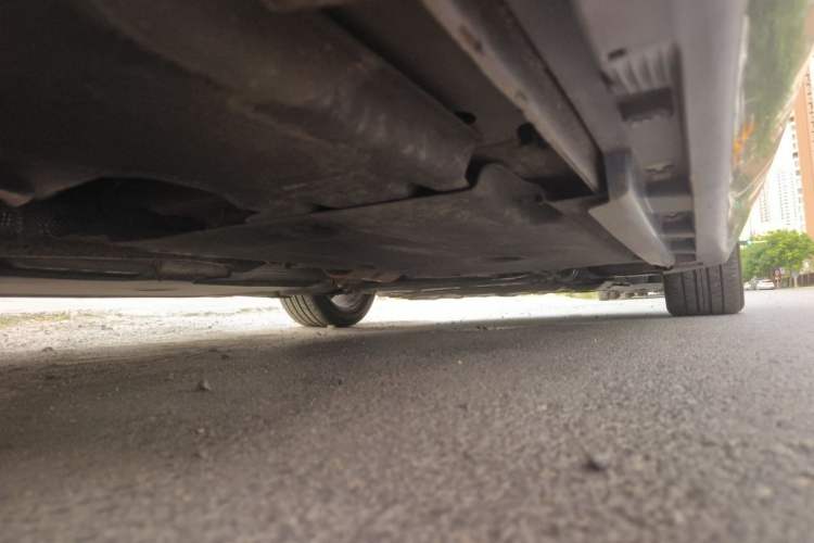 Used Volvo V40 2014 2.0T Zhiya Edition Chassis Rear Right