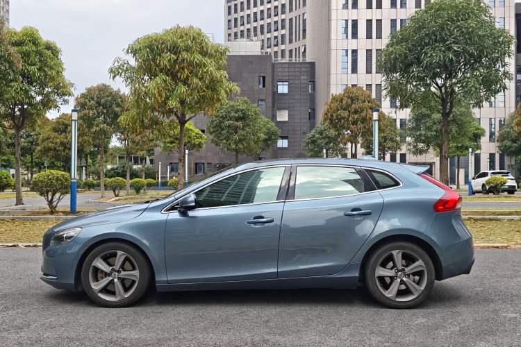 Used Volvo V40 2014 2.0T Zhiya Edition Exterior 7