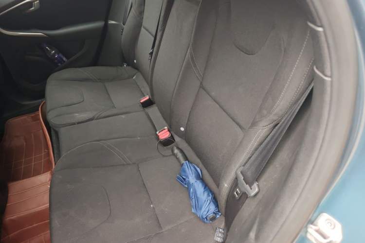 Used Volvo V40 2014 2.0T ZhiShang Version Left Rear Seat