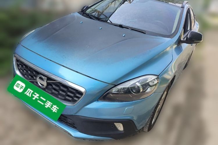 Used Volvo V40 2014 Cross Country T5 AWD Smart Luxury Edition Guazi used car, China used car export, Used car for sale, Used  cars, Cheapest cars for sale