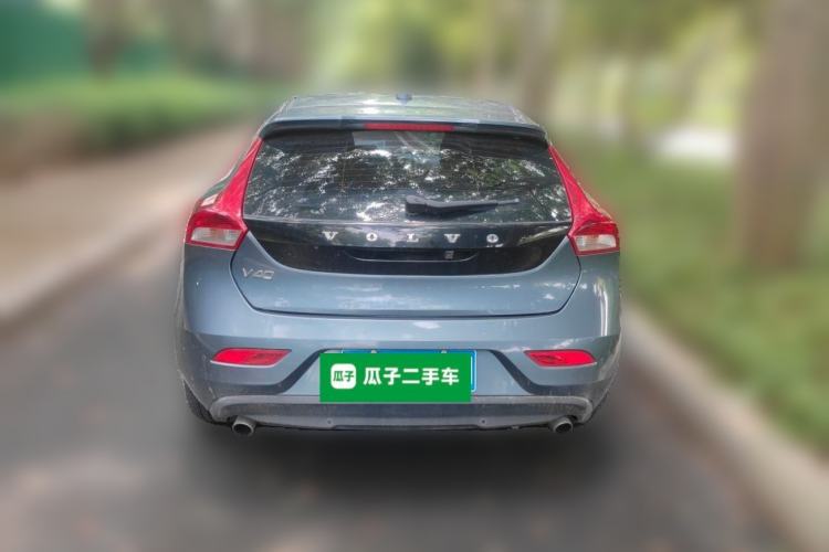 Used Volvo V40 2014 2.0T Zhiya Edition Rear