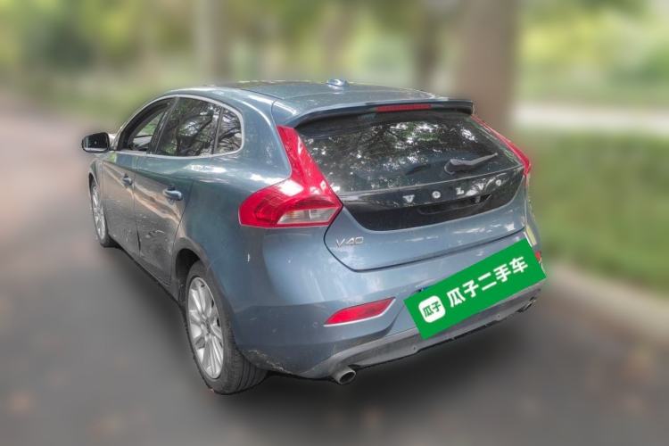 Used Volvo V40 2014 2.0T Zhiya Edition Rear Left 45 Deg
