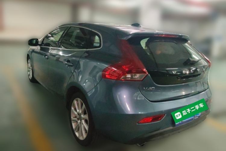 Used Volvo V40 2014 2.0T Zhiya Edition Rear Left 45 Deg
