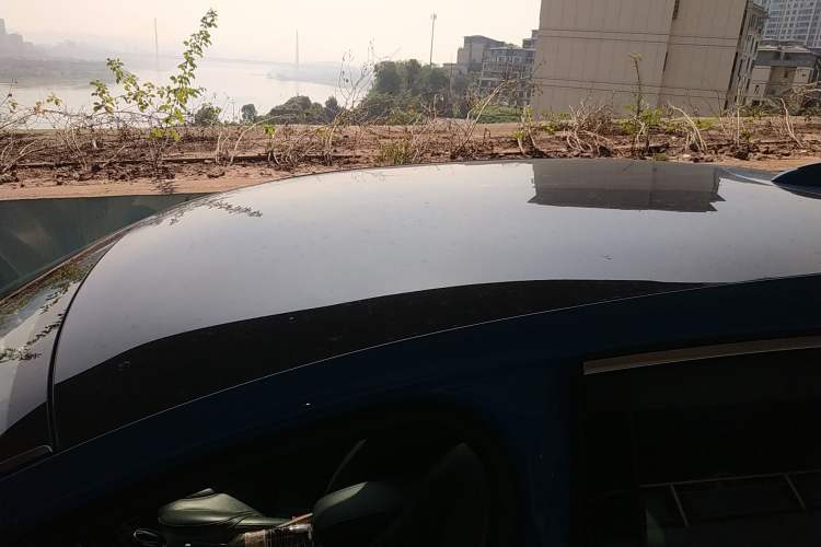 Used Volvo V40 2014 2.0T Zhiya Edition Roof