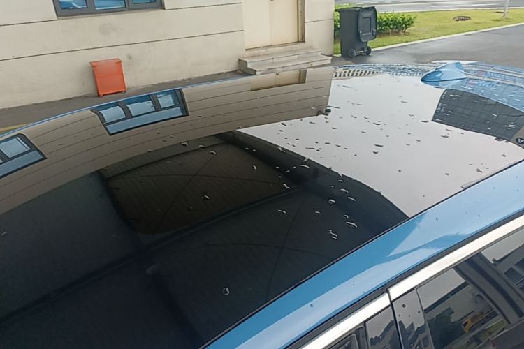 Used Volvo V40 2014 2.0T Zhiya Edition Roof