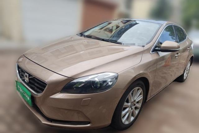 Used Volvo V40 2014 2.0T Zhiya Edition