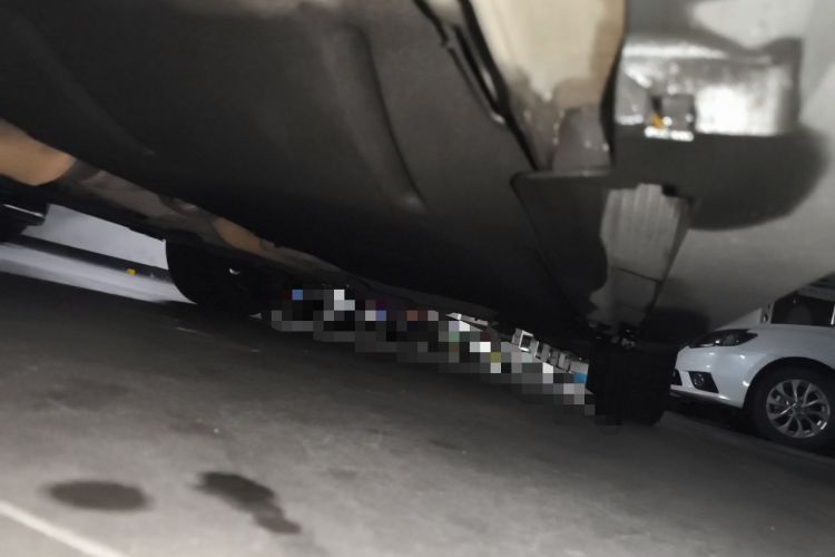 Used Volvo V40 2014 Cross Country T5 AWD Smart Luxury Edition Chassis Front Left