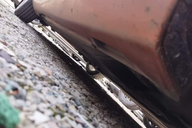 Used Volvo V40 2014 2.0T Zhiya Edition Chassis Front Right